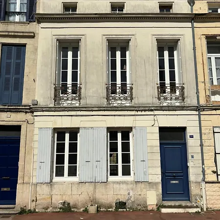 別荘 Maison Familiale En Centre-ville ロシュフォール