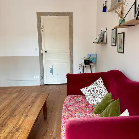 בית נופש Maison Familiale En Centre-ville רושפור