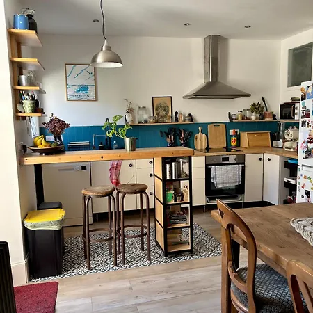 Maison Familiale En Centre-ville Feriehus